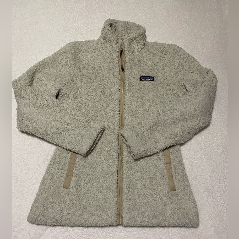 Patagonia zip up teddy jacket